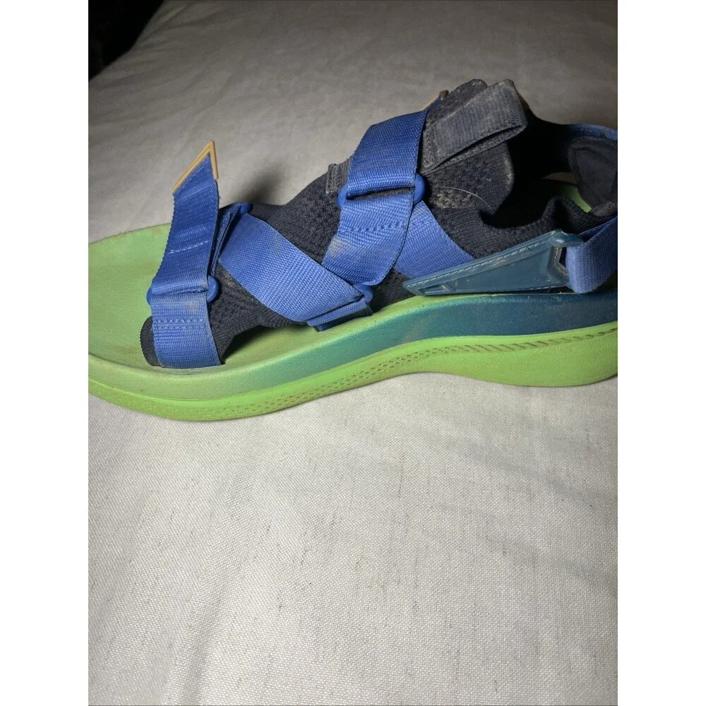 Teva Aventrail R2T Running Sandals Men's Size 10 / Women’s 11.5 Blue / Green